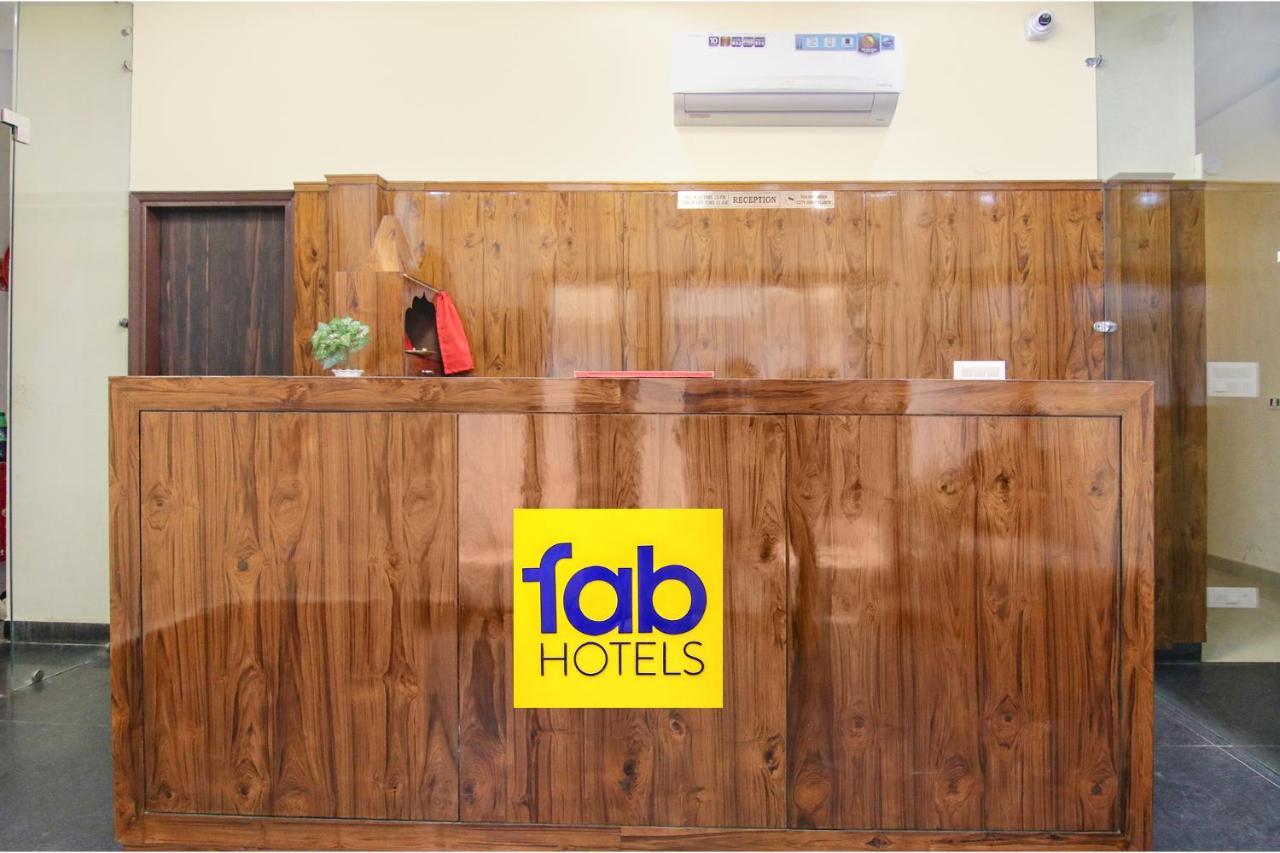 Fabhotel Moon Trip Mohali ภายนอก รูปภาพ